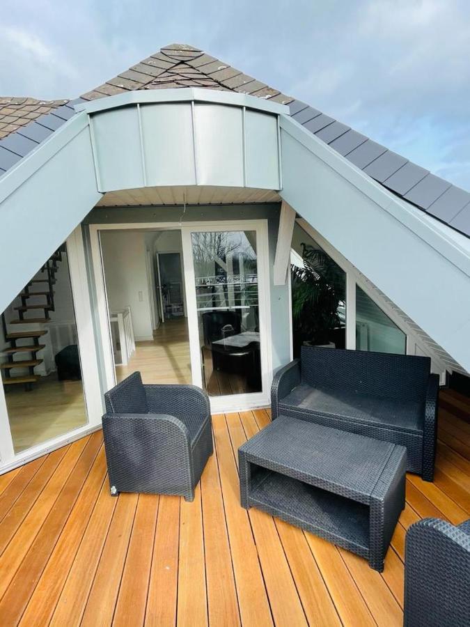 Luxury Rooftop Loft With River View 10Min To City Dusseldorf Exterior photo
