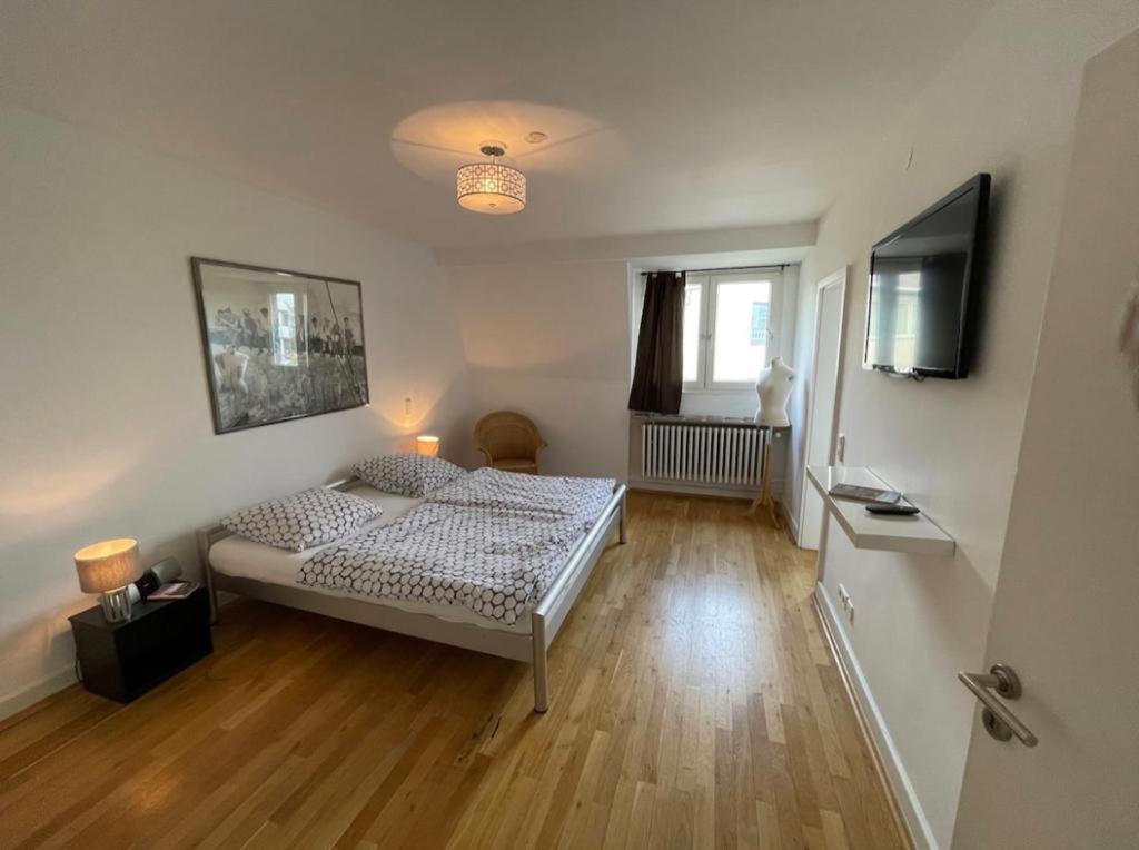 Luxury Rooftop Loft With River View 10Min To City Dusseldorf Exterior photo