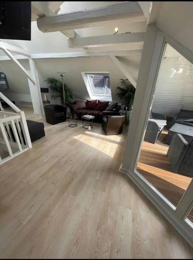 Luxury Rooftop Loft With River View 10Min To City Dusseldorf Exterior photo
