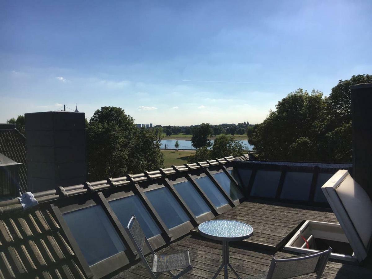 Luxury Rooftop Loft With River View 10Min To City Dusseldorf Exterior photo